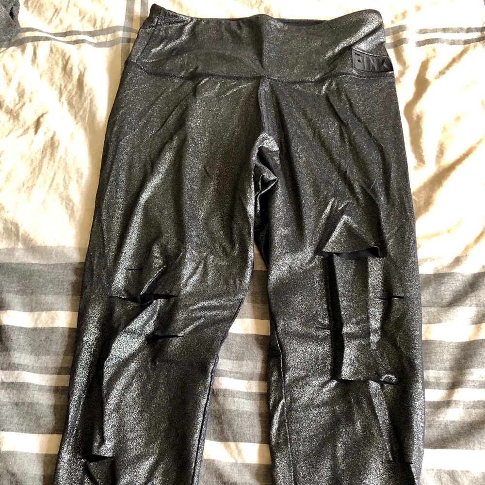 Victoria Secret Pink ultimate Legging Size Large